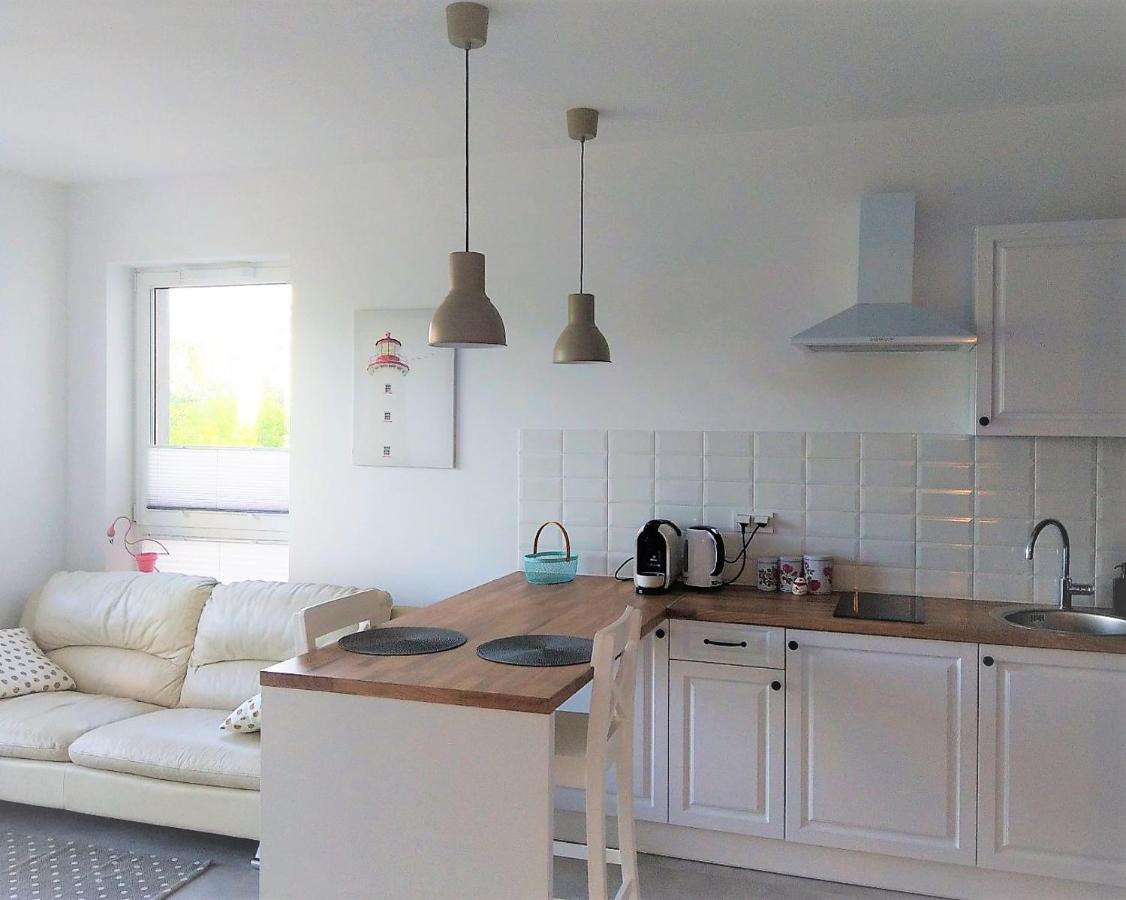Bizapartments - Modern Flats With Parking Varşovia Exterior foto