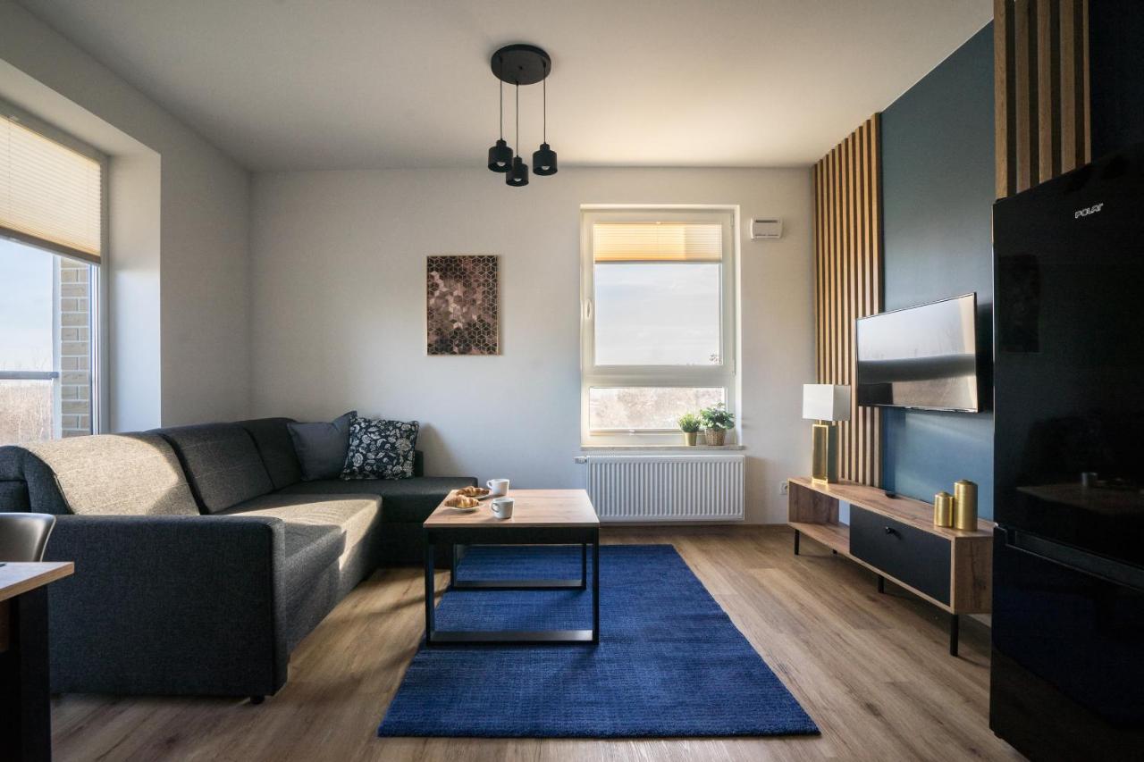 Bizapartments - Modern Flats With Parking Varşovia Exterior foto